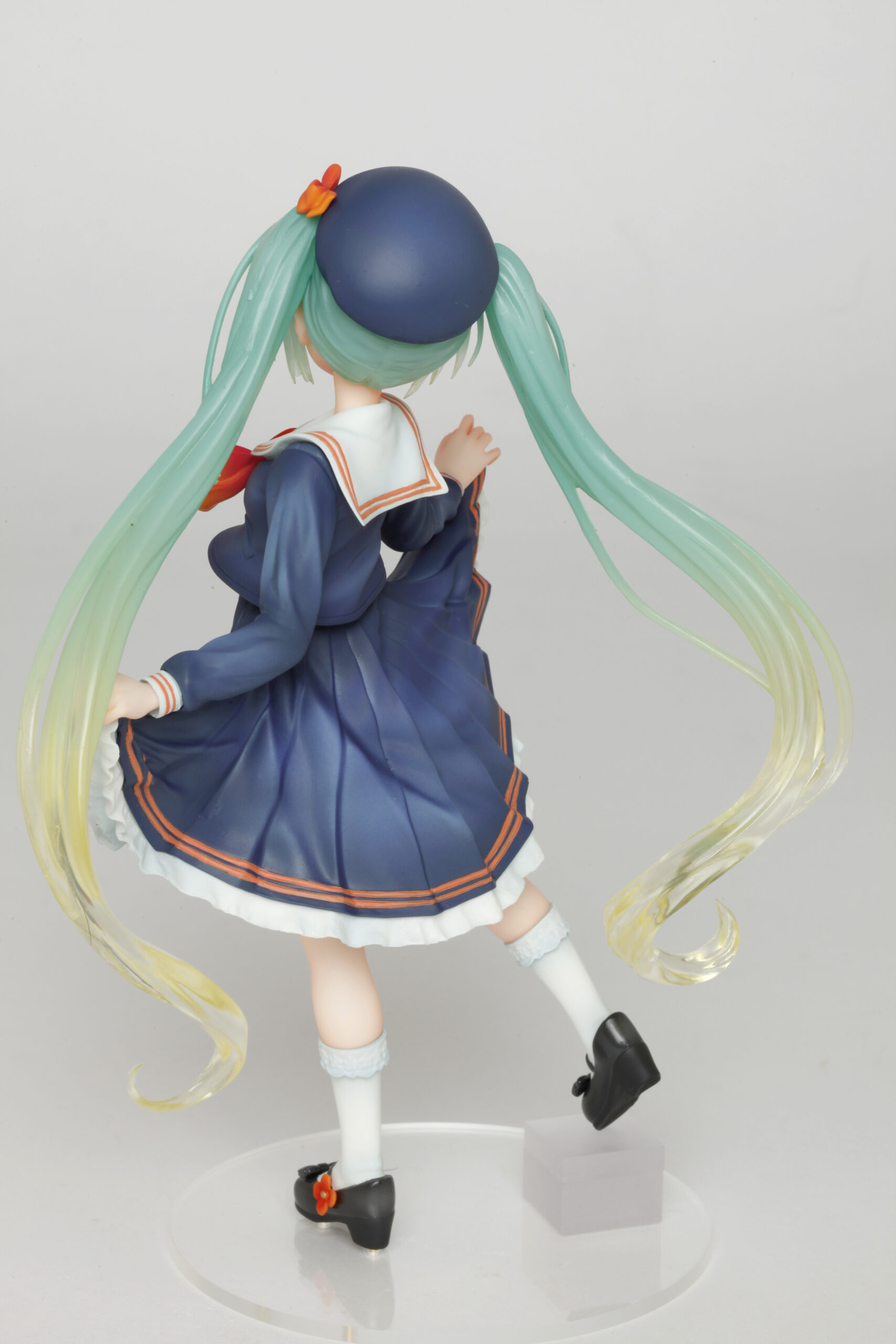Figura Hatsune Miku de colegiala - Edición OTOÑO - Imagen 4